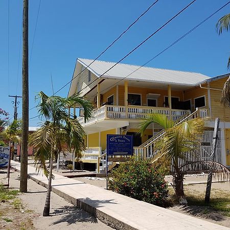 Serenade Hotel Placencia Екстериор снимка